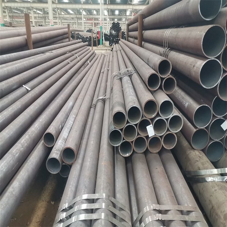 化肥設(shè)備用無縫鋼管